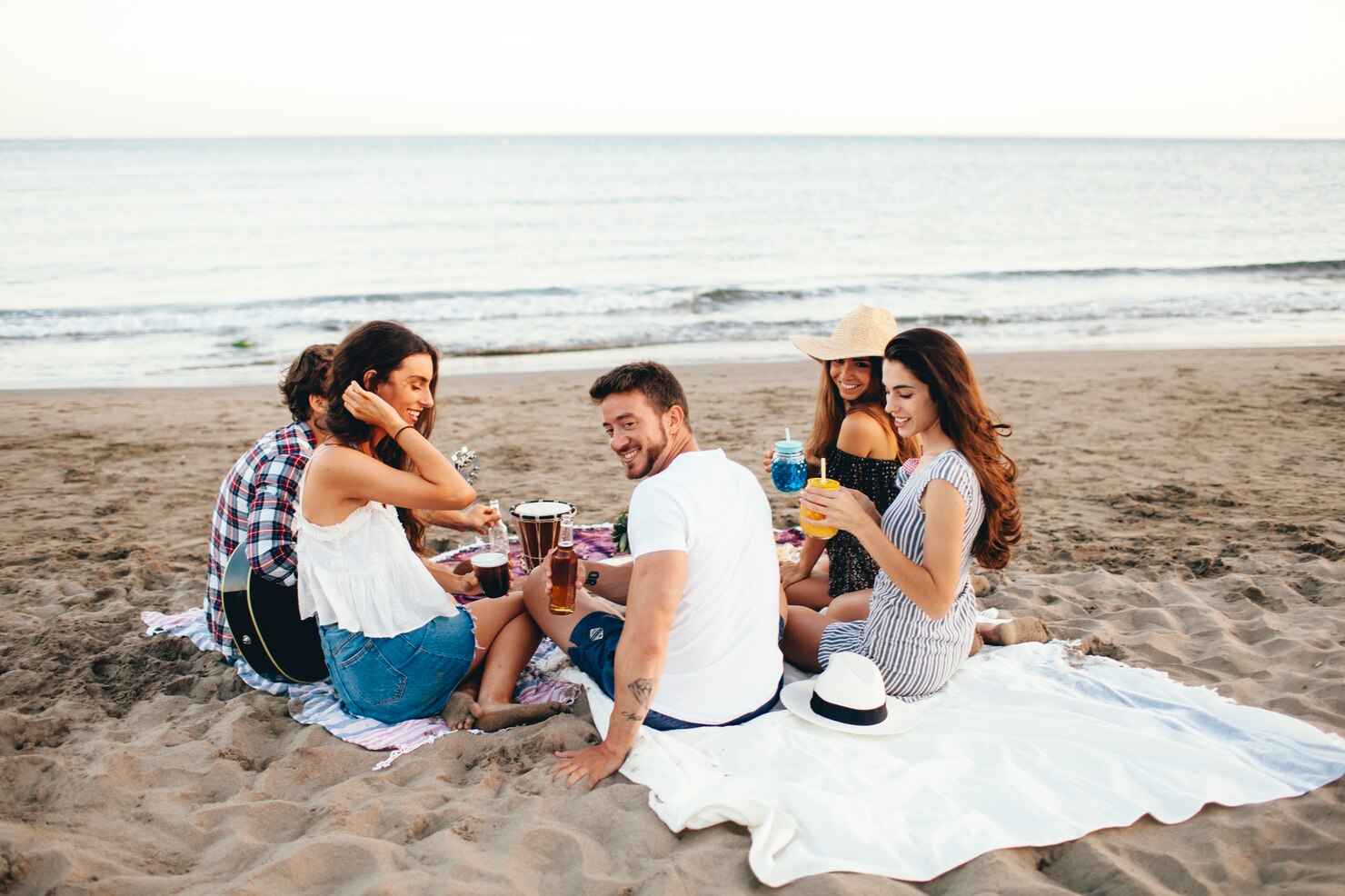Planning an Unforgettable Friends Reunion at a Beach Resort